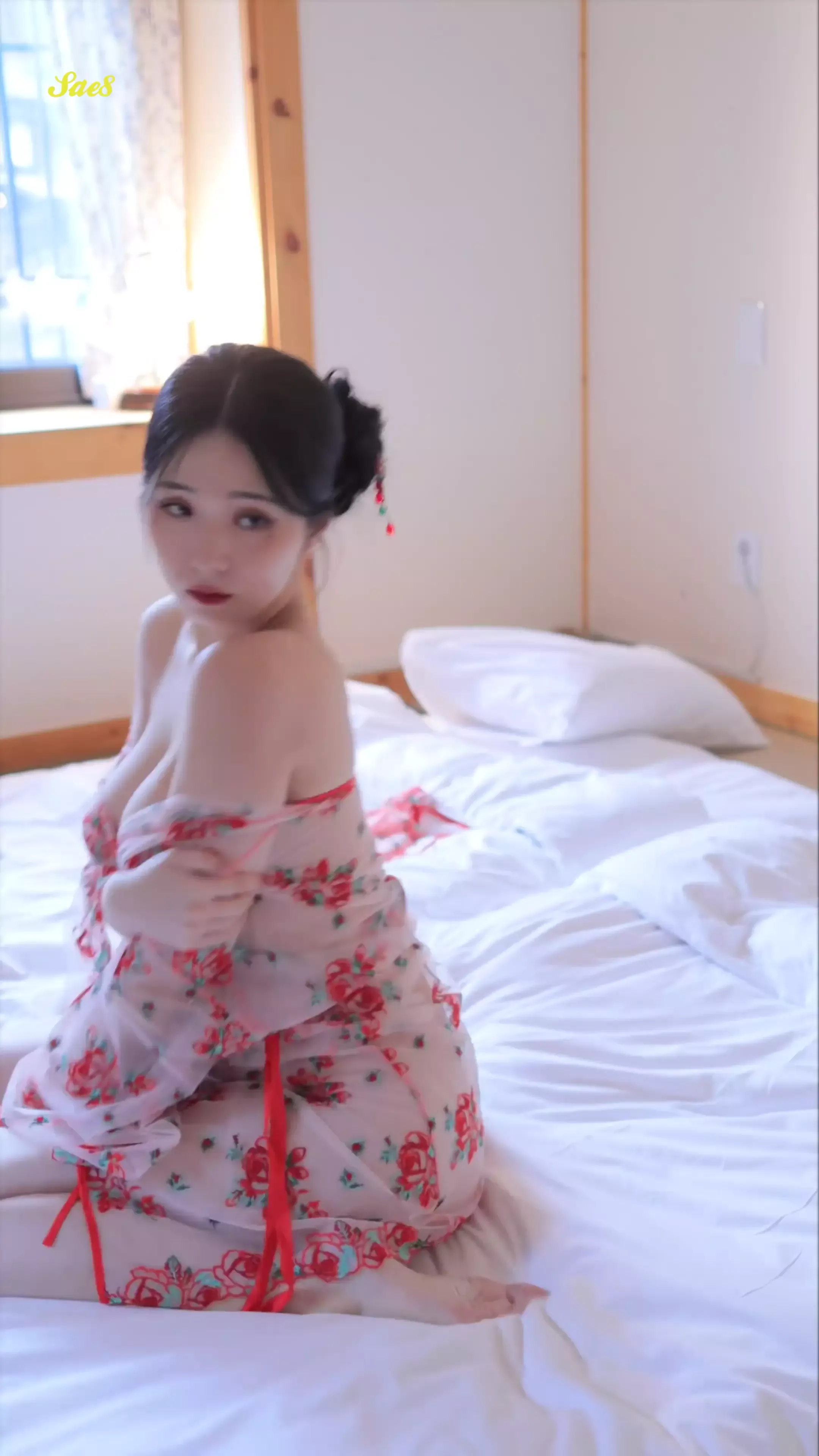 白皙Q弹天然美巨乳超极品尤物Yeowoo Lee李研雨精品写真58